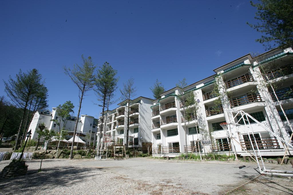 Eastern Park Pyeongchang Hotel ภายนอก รูปภาพ